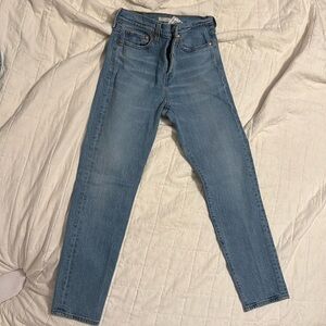 Levi’s Wedgie Straight Jeans